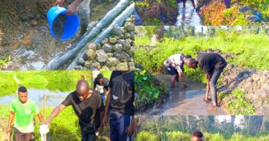INONGO : la communauté U-Report assainit une source d’eau pour protéger la population